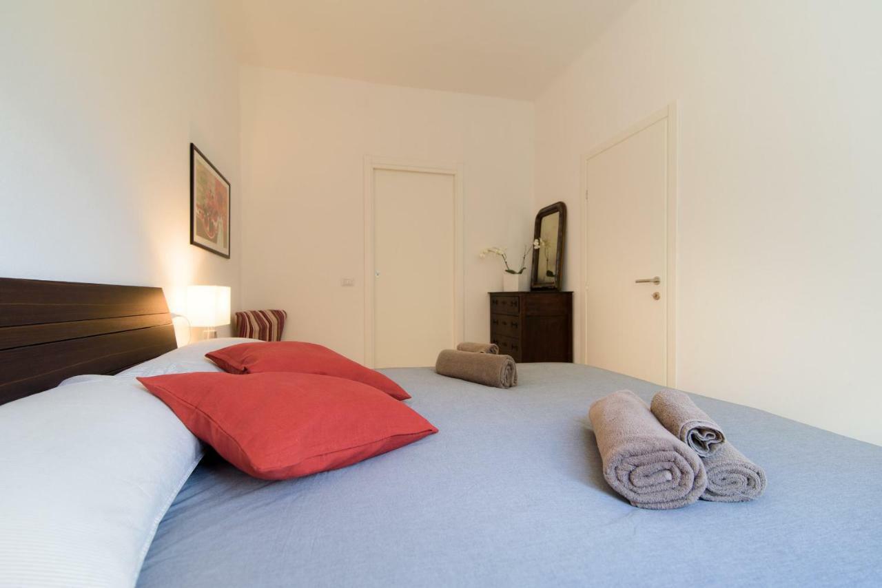 Al Pontile - The House Of Travelers Vila Sala Comacina Exterior foto