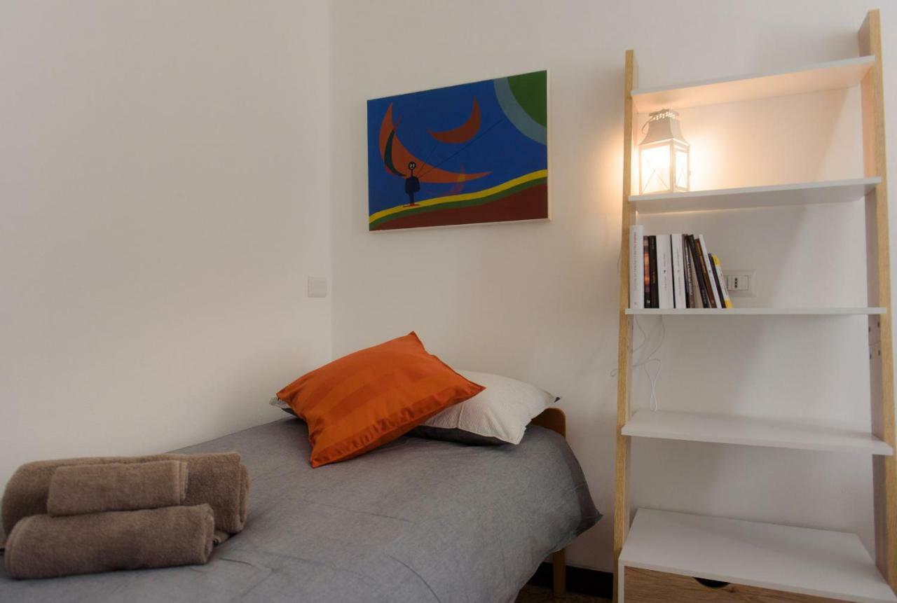 Al Pontile - The House Of Travelers Vila Sala Comacina Exterior foto