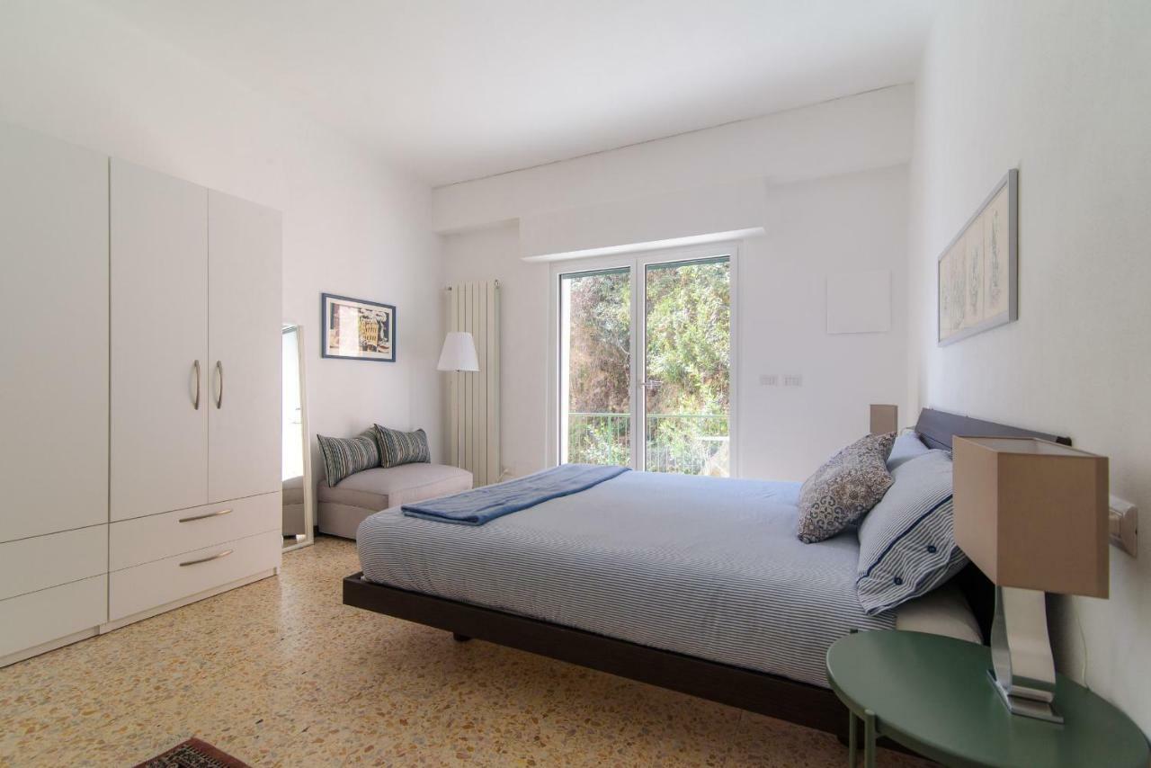 Al Pontile - The House Of Travelers Vila Sala Comacina Exterior foto